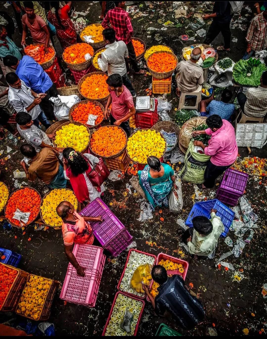 Flower sellers at Dadar flower market, seen from above