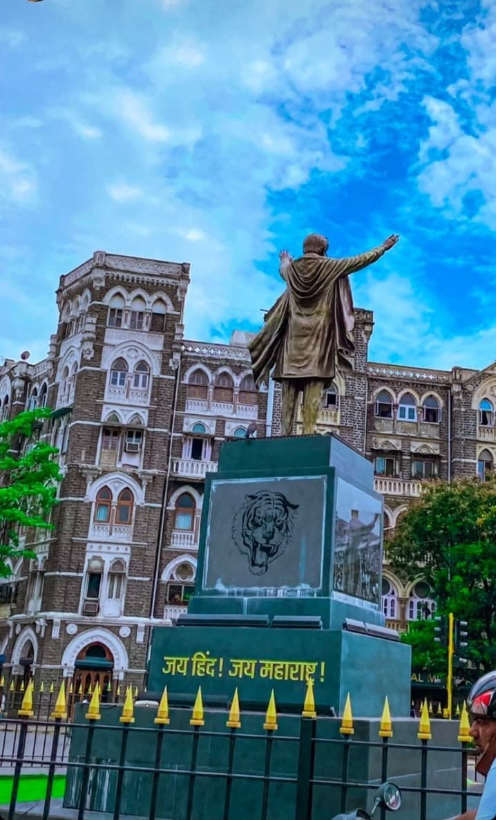A statue outside a heritage building in the Fort district